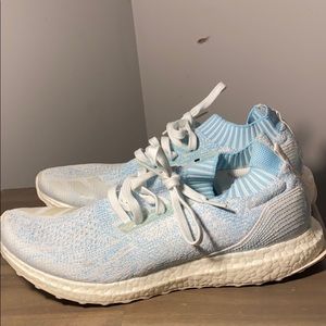 Adidas Ultra Boost Uncaged Parley Coral Bleaching